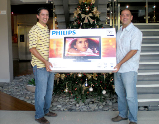 The winners of the 3 LCD HDTV’s are in…